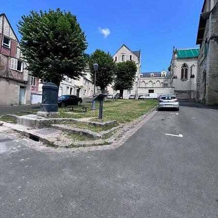 La Tour De L Horloge, Appt Typique A 500M Du Chateau Chinon Luaran gambar