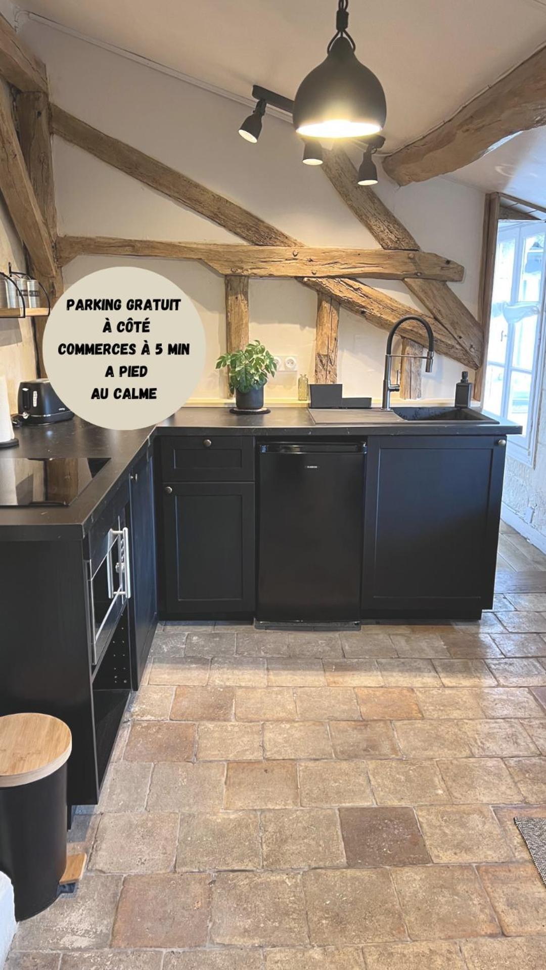 La Tour De L Horloge, Appt Typique A 500M Du Chateau Chinon Luaran gambar