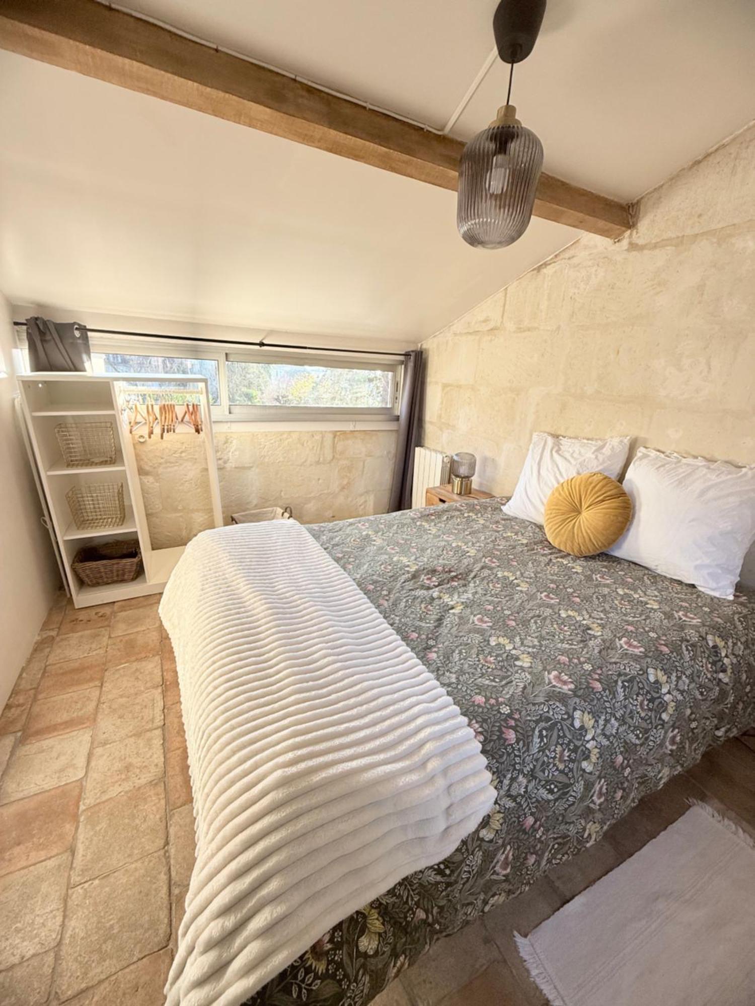 La Tour De L Horloge, Appt Typique A 500M Du Chateau Chinon Luaran gambar